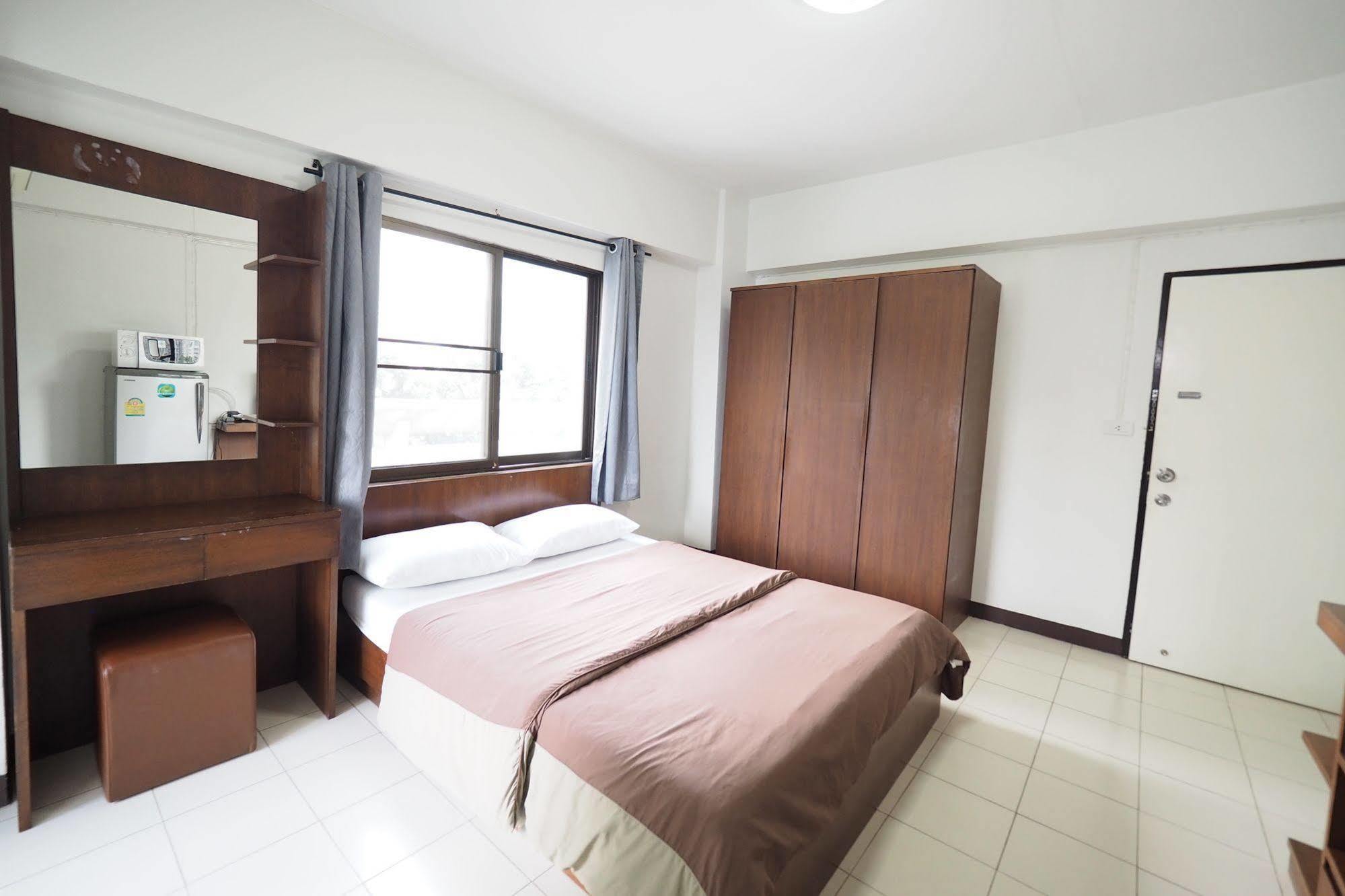 בנגקוק Living Naraa Place מראה חיצוני תמונה