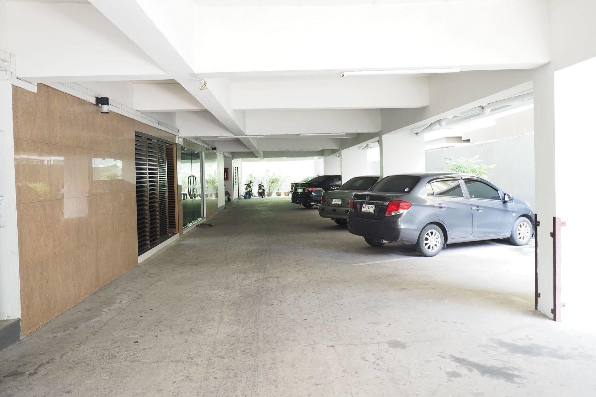 בנגקוק Living Naraa Place מראה חיצוני תמונה